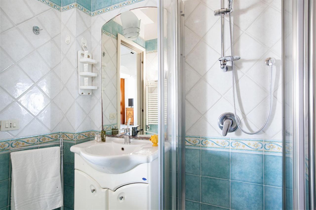 Amore Rentals - Appartamento Cielomare Sorrento Exterior foto