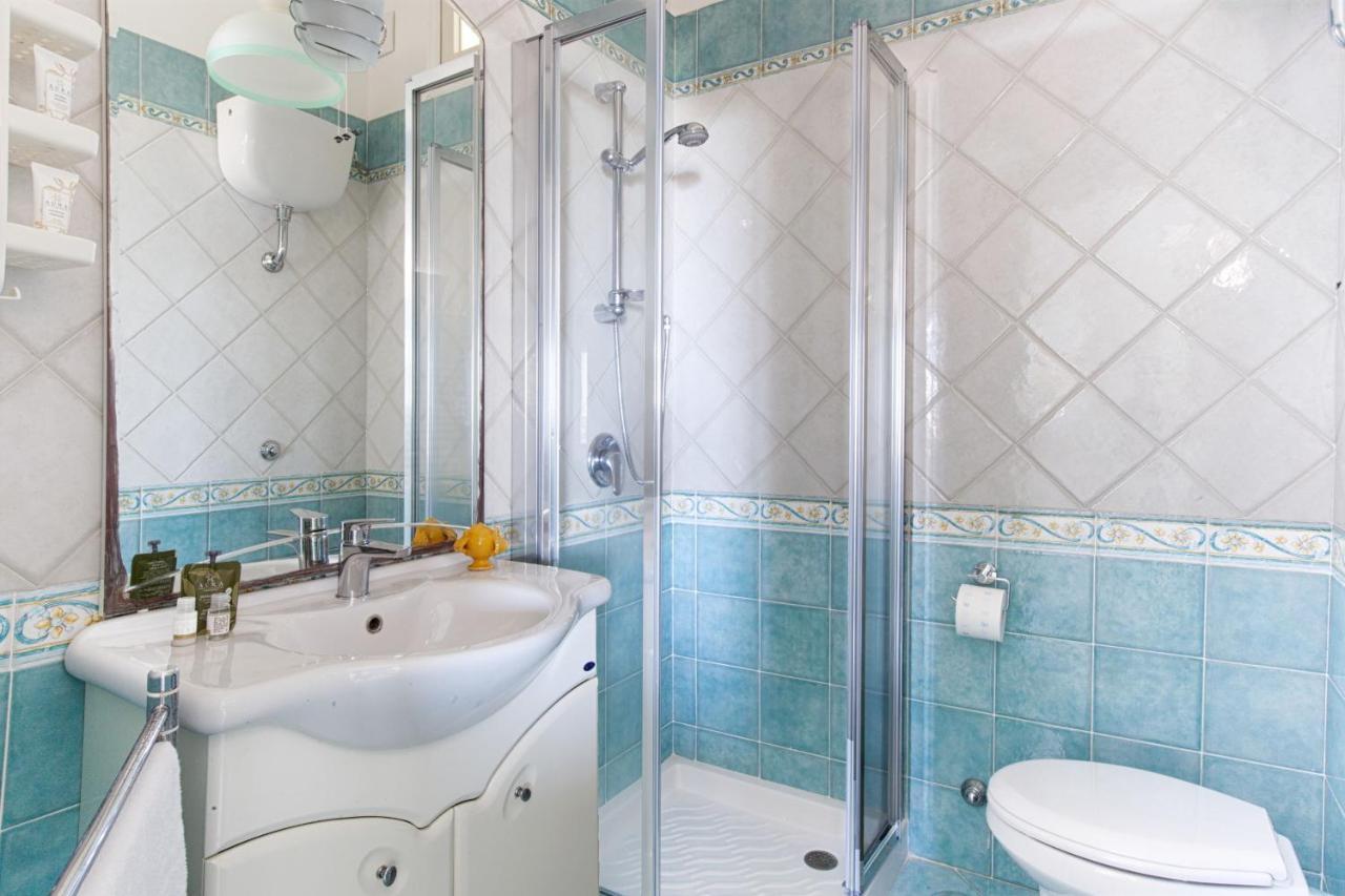 Amore Rentals - Appartamento Cielomare Sorrento Exterior foto